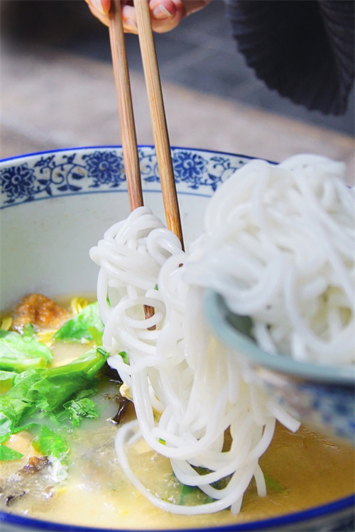 【聚焦旅交會(huì) 相約游大理】喜洲古鎮(zhèn)：在蛙鳴蟲叫的稻田間 讓生活慢下