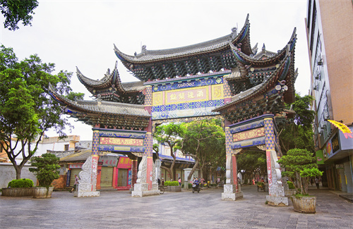 來(lái)云南旅游，這些美食千萬(wàn)不能錯(cuò)過(guò)！